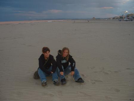 Allison&Lyvia